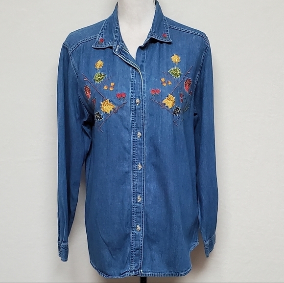 VINTAGE 1990s Bobbie Brooks Boho Fall Leaf Embroidered Button Up Chambray Shirt - Picture 2 of 14